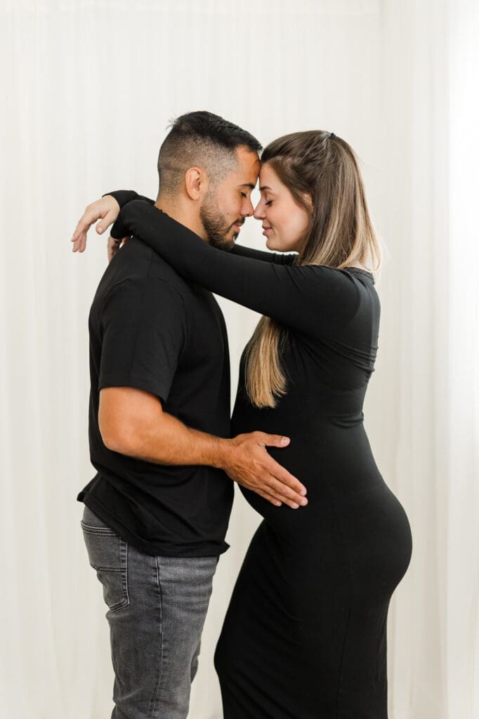maternity and newborn photos